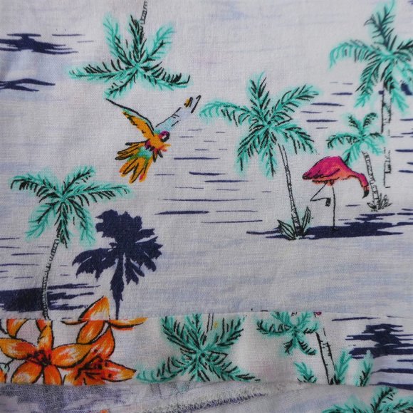 Old Navy Ivory LiNeN Viscose Blend Shorts Parrots Flamingos Floral Cuffed Pocket - Picture 2 of 5